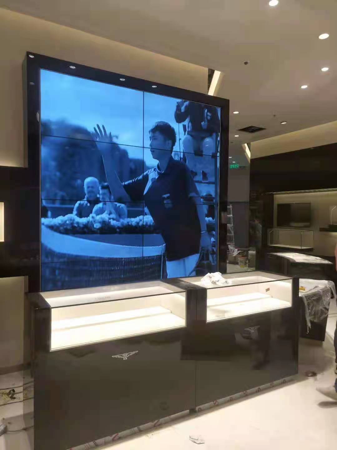 石家莊浪琴店49寸3.5mm液晶拼接屏項(xiàng)目(圖3)